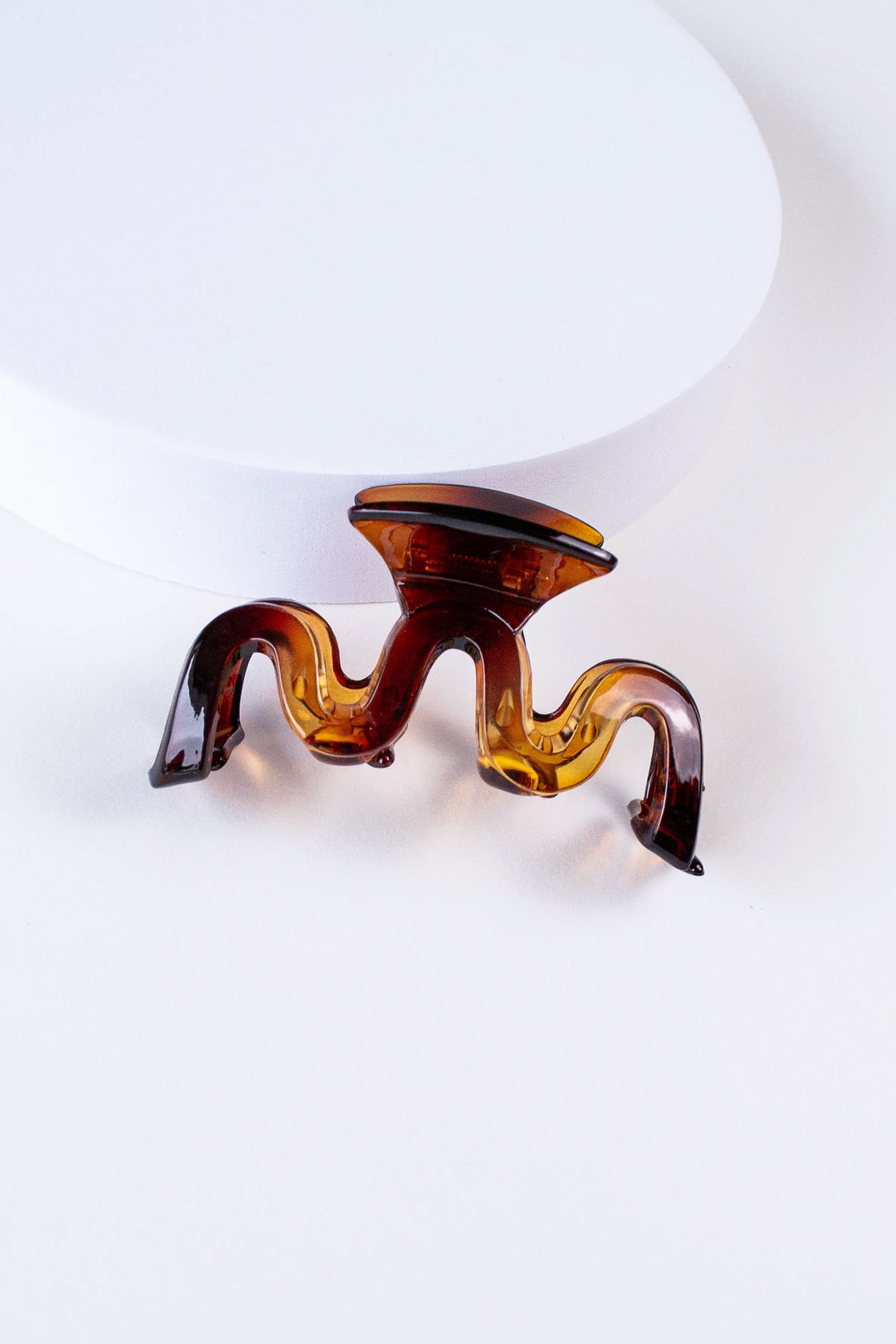 Glossy Waves Hair Claw Clip